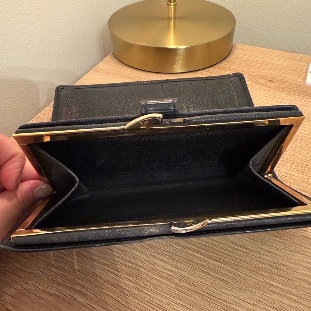 Authentic Louis Vuitton Continental Viennois Epi Long Wallet Black Purse - Picture 10 of 14